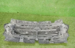 Решетка радиатора для Ford Kuga 2018 года на фотографиях