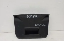 Обшивка двери багажника для Renault Duster на фотографиях