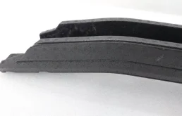 Абсорбер переднего бампера для Nissan X-Trail 2008 года на фотографиях