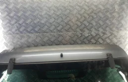 Крышка багажника для Honda CR-V 2003 года на фотографиях