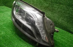 Фара ксенон левая для Mercedes-Benz S class 2014 года на фотографиях