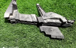 Фара правая для BMW X3 2008 года на фотографиях