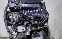 Двигатель для BMW 3er 2002 года на фотографиях