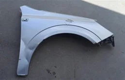 Крылья для Opel Astra 2004 года на фотографиях