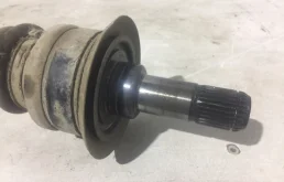 Привод задний правый для BMW 5er 2012 года на фотографиях