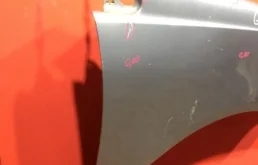 Крылья для Volkswagen Polo 2008 года на фотографиях