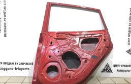 Дверь задняя правая для Hyundai Solaris 2011 года на фотографиях