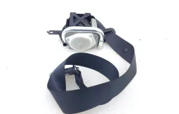 Ремень безопасности передний правый для Nissan X-Trail 2014 года на фотографиях