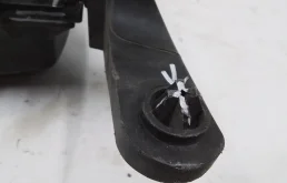 Корпус воздушного фильтра для Ford Transit 2018 года на фотографиях