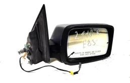 Стекла и зеркала для BMW X3 2008 года на фотографиях