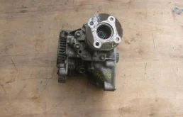 Редуктор переднего моста для Nissan Murano 2004 года на фотографиях