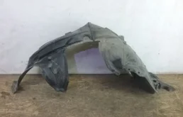 Подкрылок передний левый для Nissan X-Trail 2014 года на фотографиях