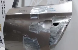 Дверь задняя левая для Hyundai Tucson 2018 года на фотографиях