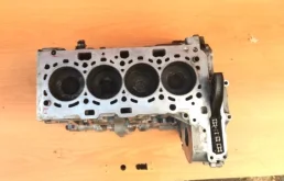 Двигатель без навесного для BMW 5er 2019 года на фотографиях