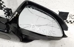 Стекла и зеркала для BMW X3 2008 года на фотографиях