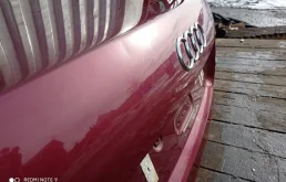 Крышка багажника для Audi A4 2005 года на фотографиях