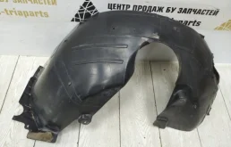 Подкрылок передний левый для Volkswagen Passat 2018 года на фотографиях