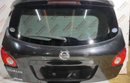 Дверь багажника для Nissan Qashqai 2010 года на фотографиях