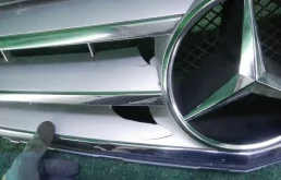 Решетка радиатора для Mercedes-Benz C class 2007 года на фотографиях
