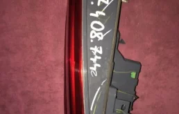 Фонарь внутренний правый для BMW X3 2019 года на фотографиях