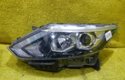 Фара левая для Nissan Qashqai 2011 года на фотографиях