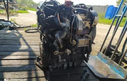 Двигатель без навесного для Volkswagen Caddy 2019 года на фотографиях