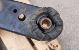 Задняя балка для Nissan Teana 2011 года на фотографиях