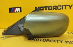 Стекла и зеркала для BMW 5er 2001 года на фотографиях