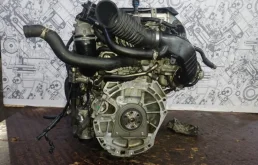 Двигатель для Mazda MPV 2010 года на фотографиях