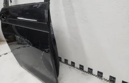 Дверь задняя правая для BMW 5er 2023 года на фотографиях