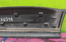 Молдинг двери задний правый для Volkswagen Tiguan 2010 года на фотографиях