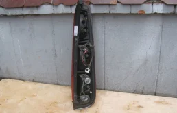 Фонарь левый для Nissan X-Trail 2001 года на фотографиях