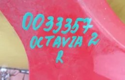 Крылья для Skoda Octavia 2012 года на фотографиях