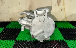 Компрессор кондиционера для Lexus IS 2007 года на фотографиях