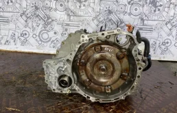 Привод передний левый для Toyota RAV4 2010 года на фотографиях