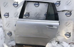 Дверь задняя левая для Volvo XC90 2005 года на фотографиях