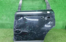 Дверь задняя левая для Ford Kuga 2008 года на фотографиях