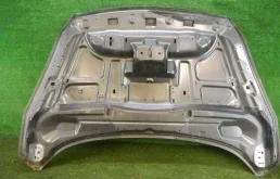 Капот для Ford Kuga 2016 года на фотографиях