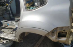 Заднее левое крыло для Renault Duster 2013 года на фотографиях