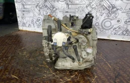 Привод передний левый для Toyota RAV4 2010 года на фотографиях