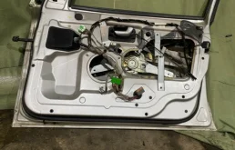 Дверь передняя правая для Volvo S80 2005 года на фотографиях