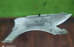 Крыло левое для Audi A6 2009 года на фотографиях