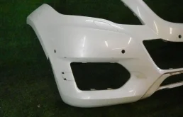 Бампер передний для Mercedes-Benz GLK class 2008 года на фотографиях