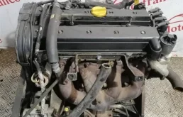 Двигатель для Opel Antara 2006 года на фотографиях