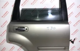 Дверь задняя правая для Nissan X-Trail 2006 года на фотографиях