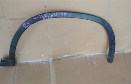 Расширитель арок передний правый для Nissan X-Trail 2008 года на фотографиях