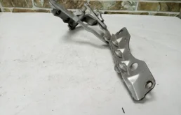 Петля капота левая для Mercedes-Benz S class на фотографиях