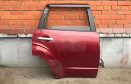 Дверь задняя правая для Subaru Forester 2012 года на фотографиях