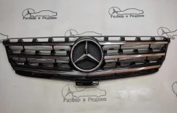 Решетка радиатора для Mercedes-Benz M class 2015 года на фотографиях