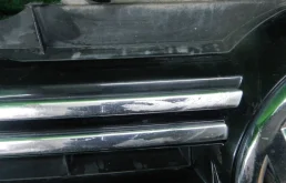 Решетка переднего бампера для Volkswagen Tiguan 2017 года на фотографиях